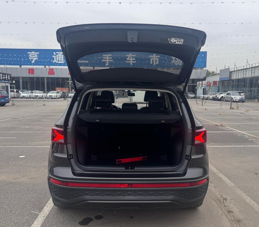 Jetta Jetta VS5