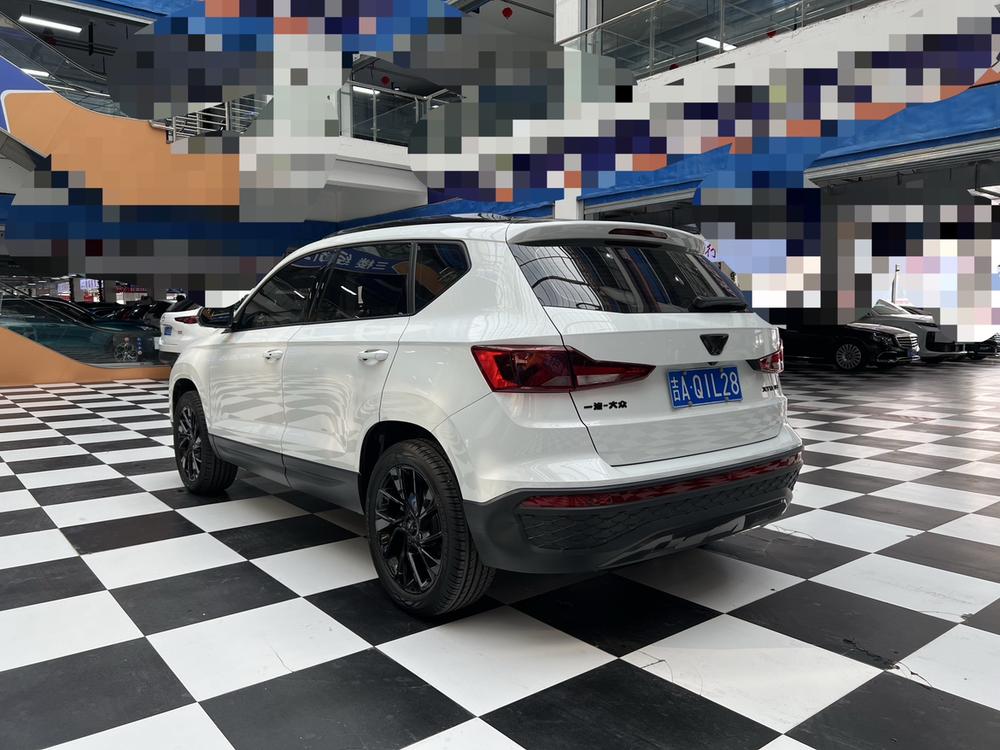Jetta Jetta VS5