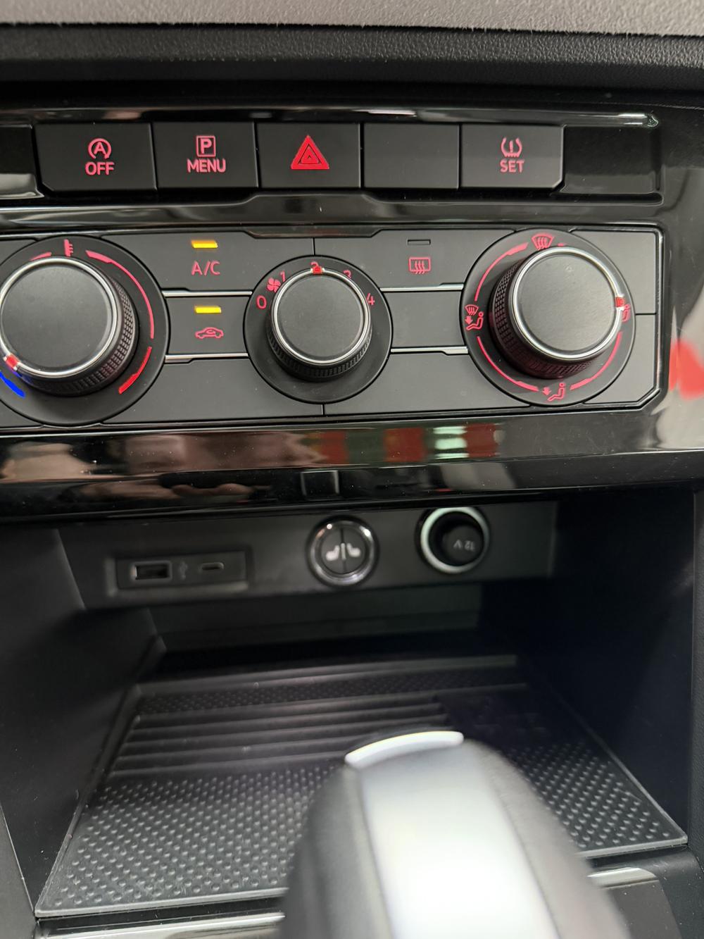Jetta Jetta VS7