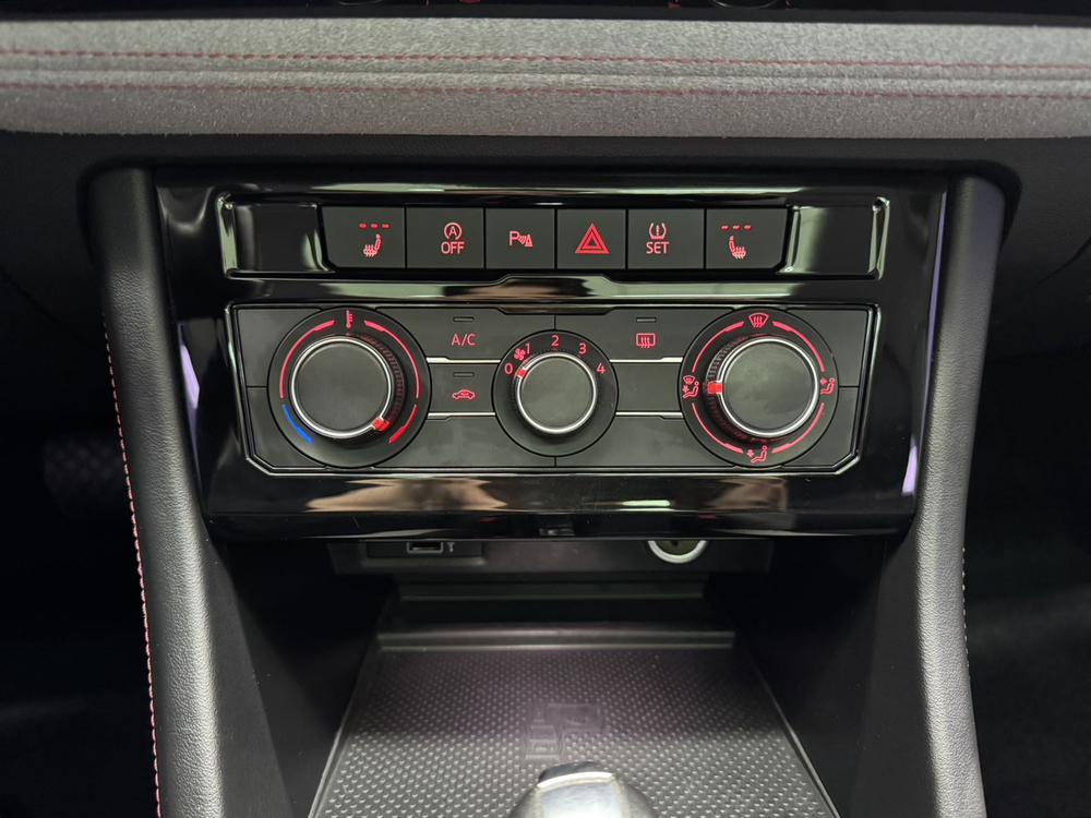 Jetta Jetta VS7