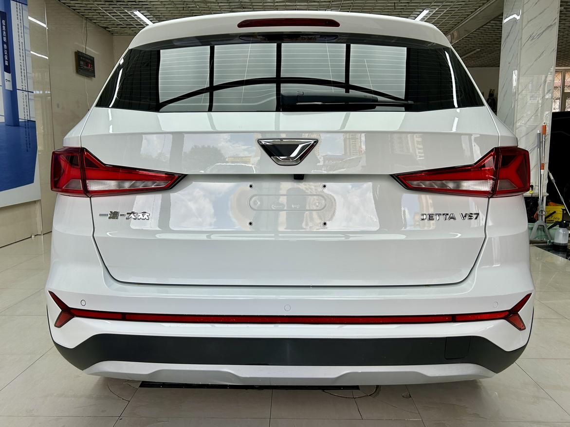 Jetta Jetta VS7