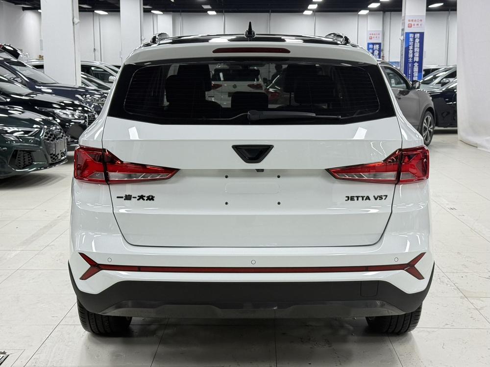 Jetta Jetta VS7
