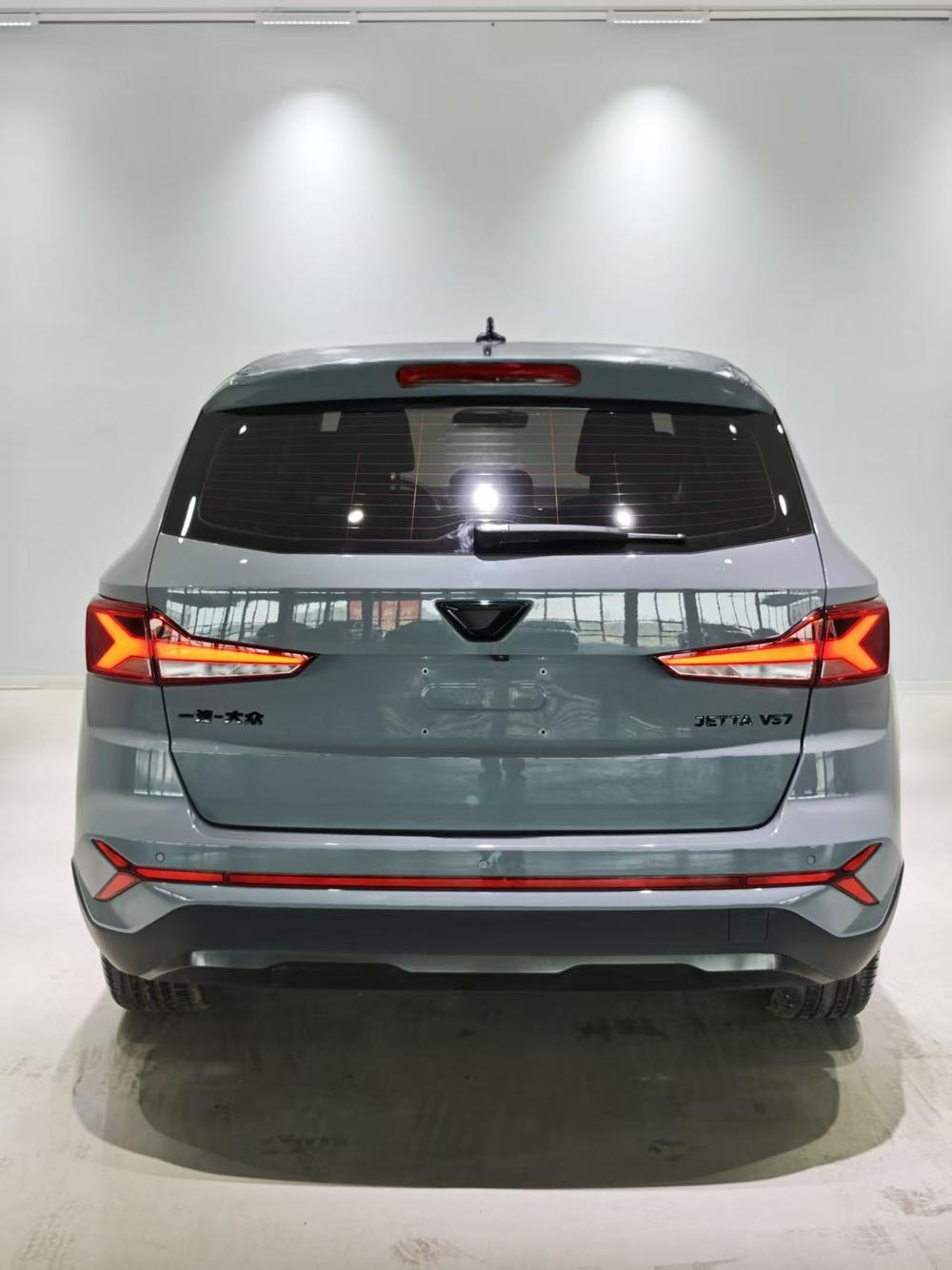 Jetta Jetta VS7