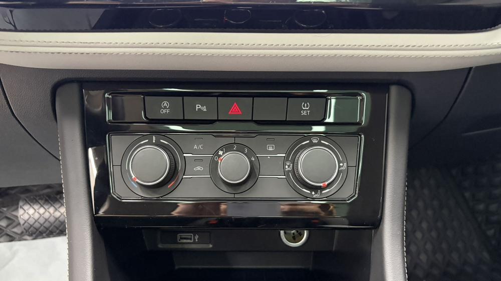 Jetta Jetta VS7