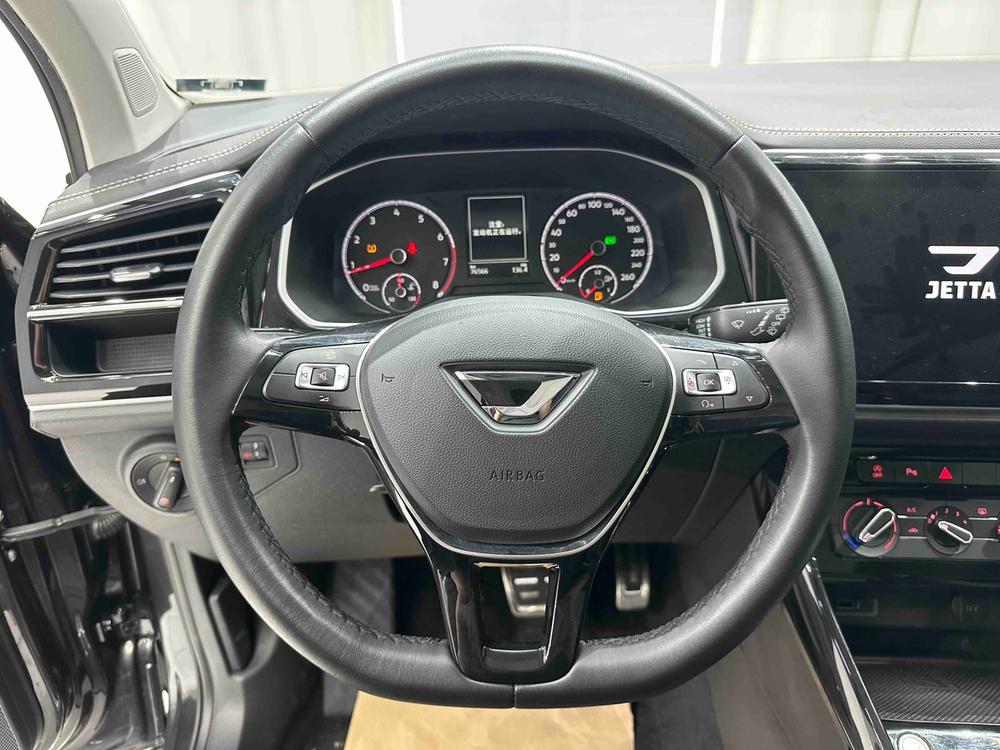 Jetta Jetta VS7
