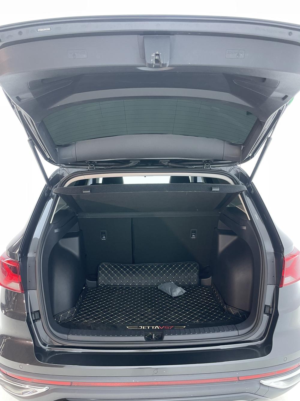 Jetta Jetta VS7