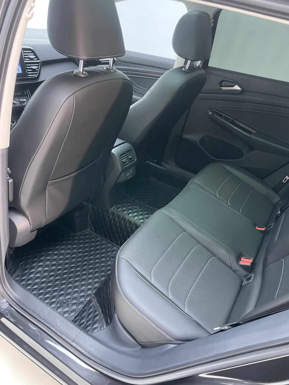 Jetta Jetta VS7