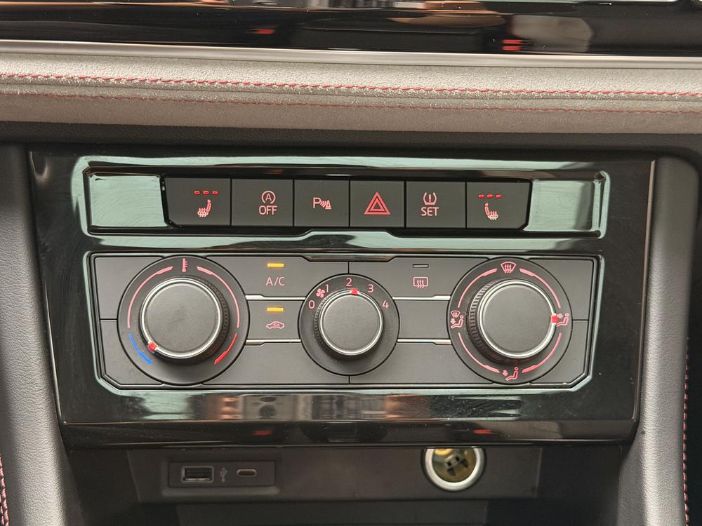 Jetta Jetta VS7
