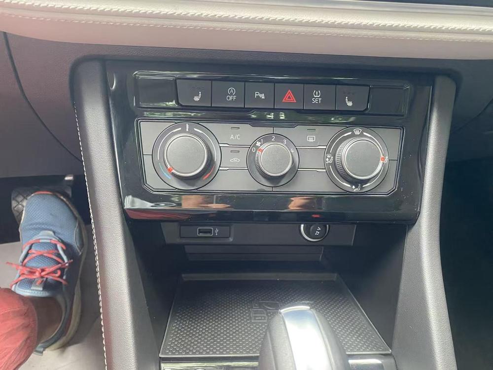 Jetta Jetta VS7