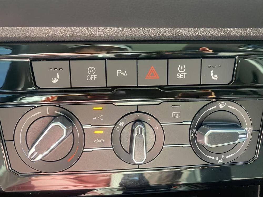 Jetta Jetta VS7