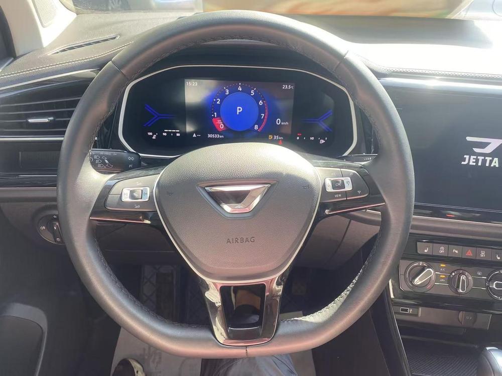 Jetta Jetta VS7