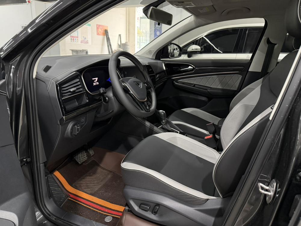 Jetta Jetta VS7