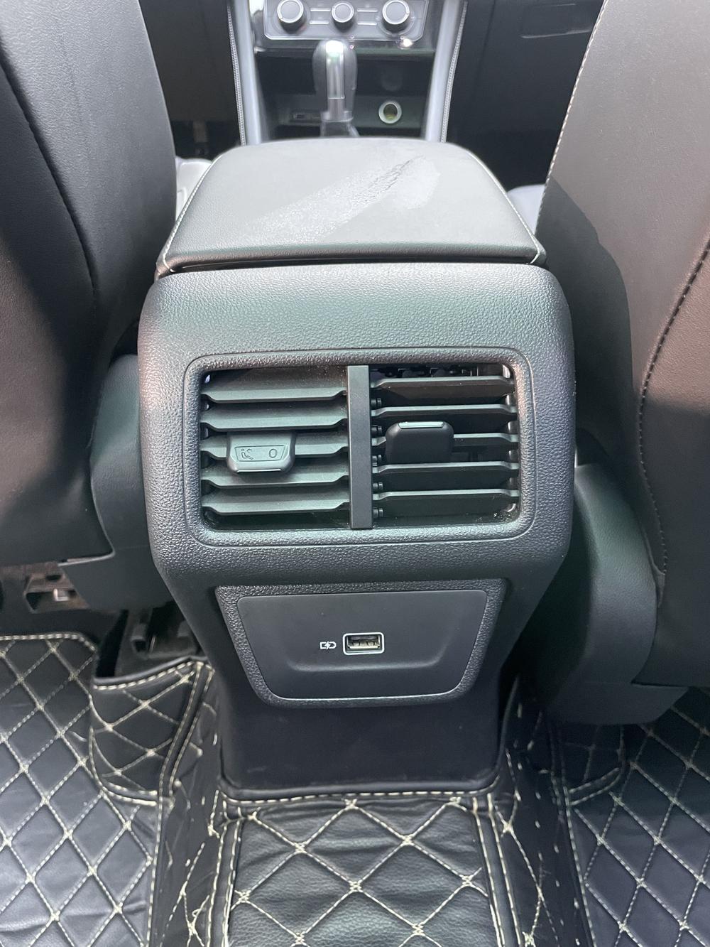 Jetta Jetta VS7