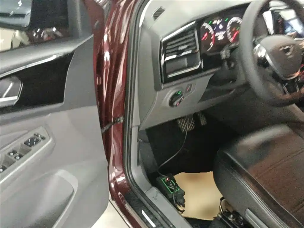 Jetta VS5