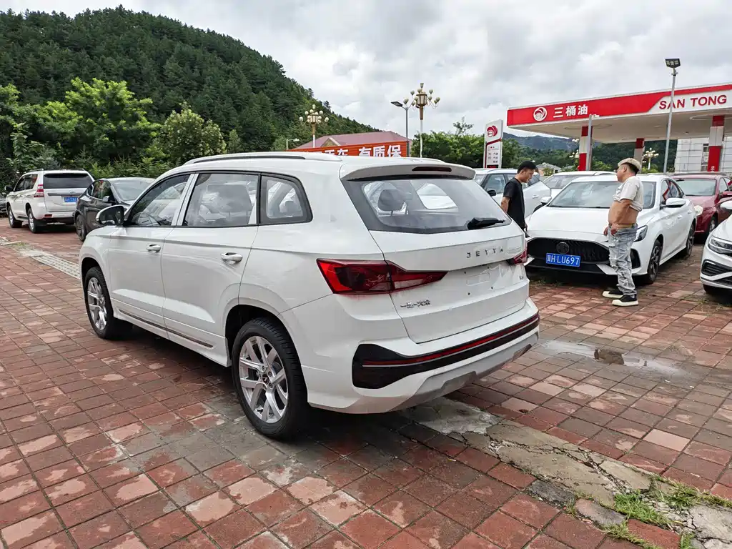 Jetta VS7