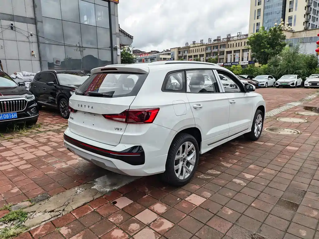 Jetta VS7