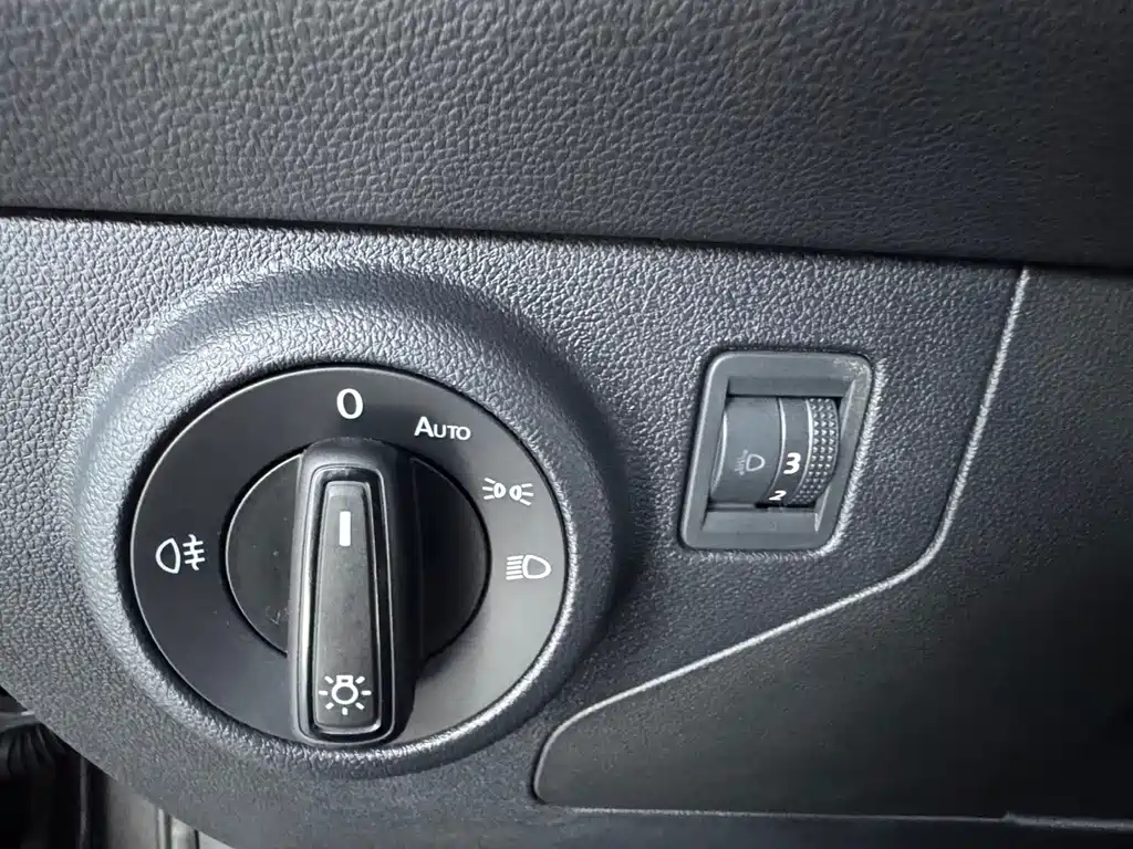 Jetta VS7