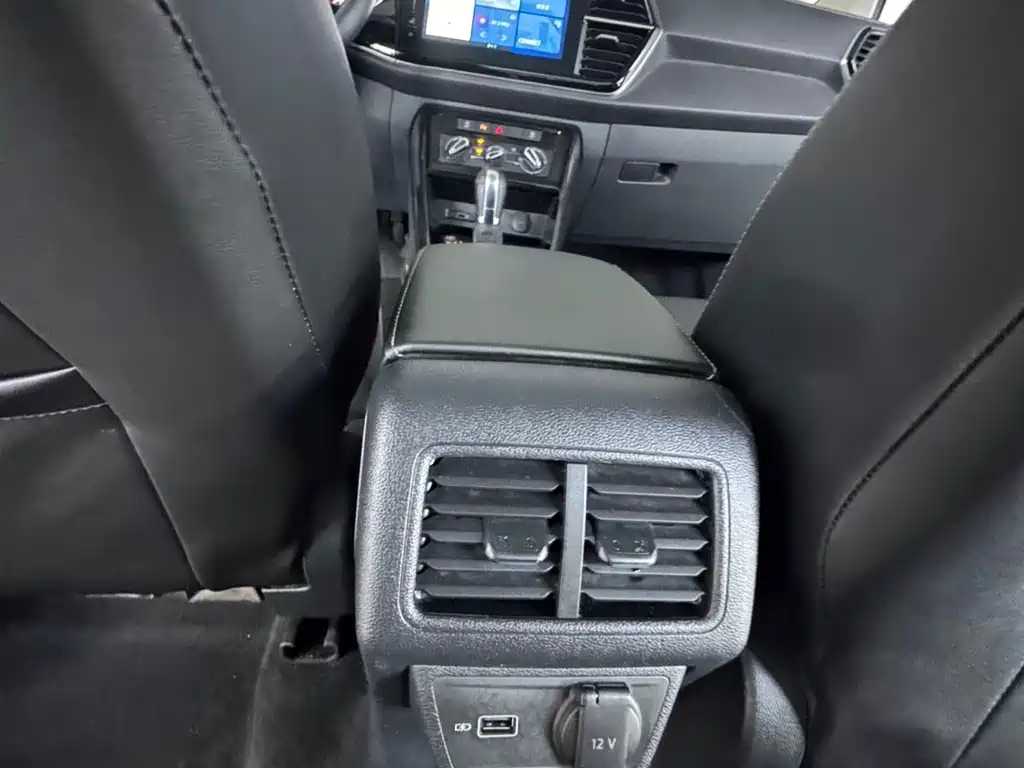 Jetta VS7