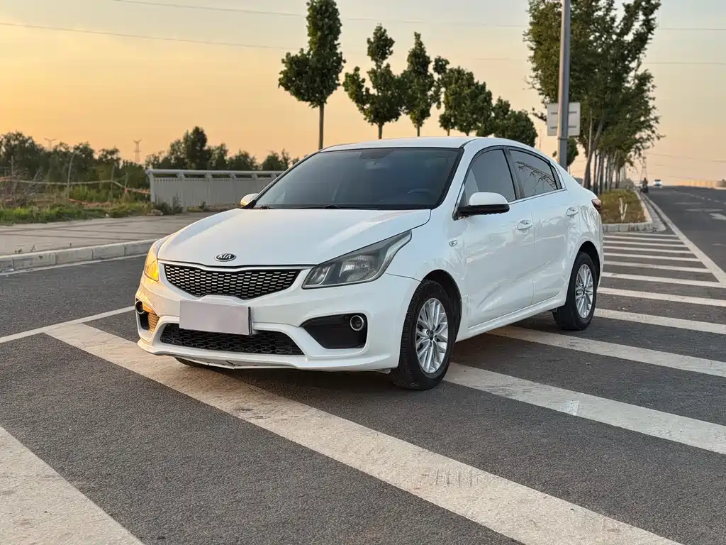 Kia K2