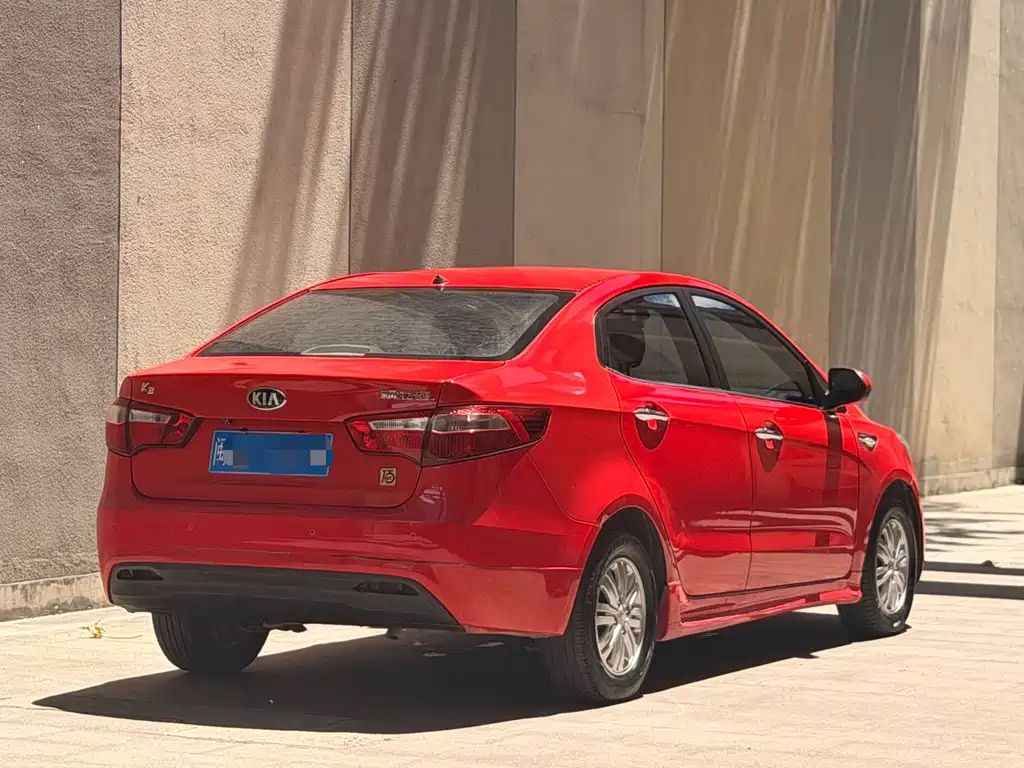 Kia K2