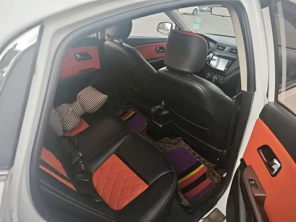 Kia K2