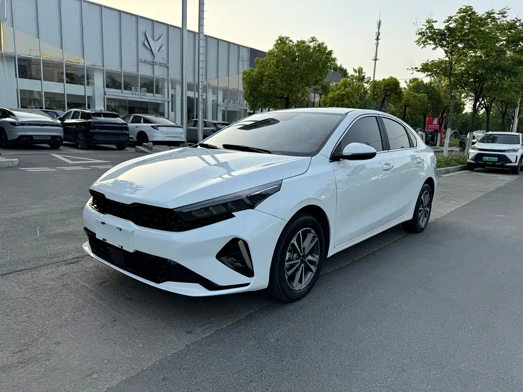 Kia K3