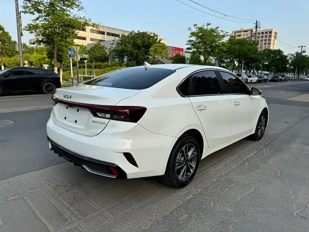 Kia K3