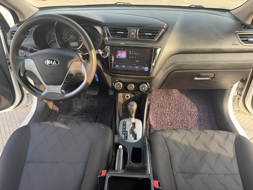 Kia Kia K2