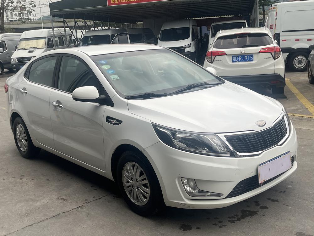 Kia Kia K2