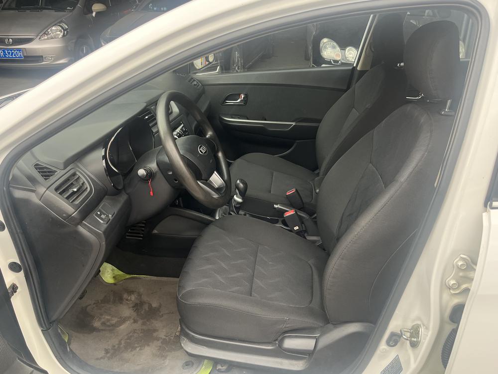 Kia Kia K2