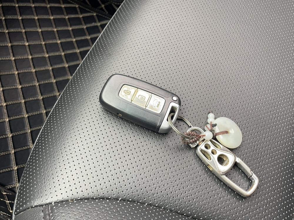 Kia Kia K2