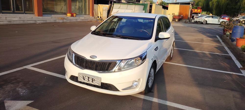 Kia Kia K2