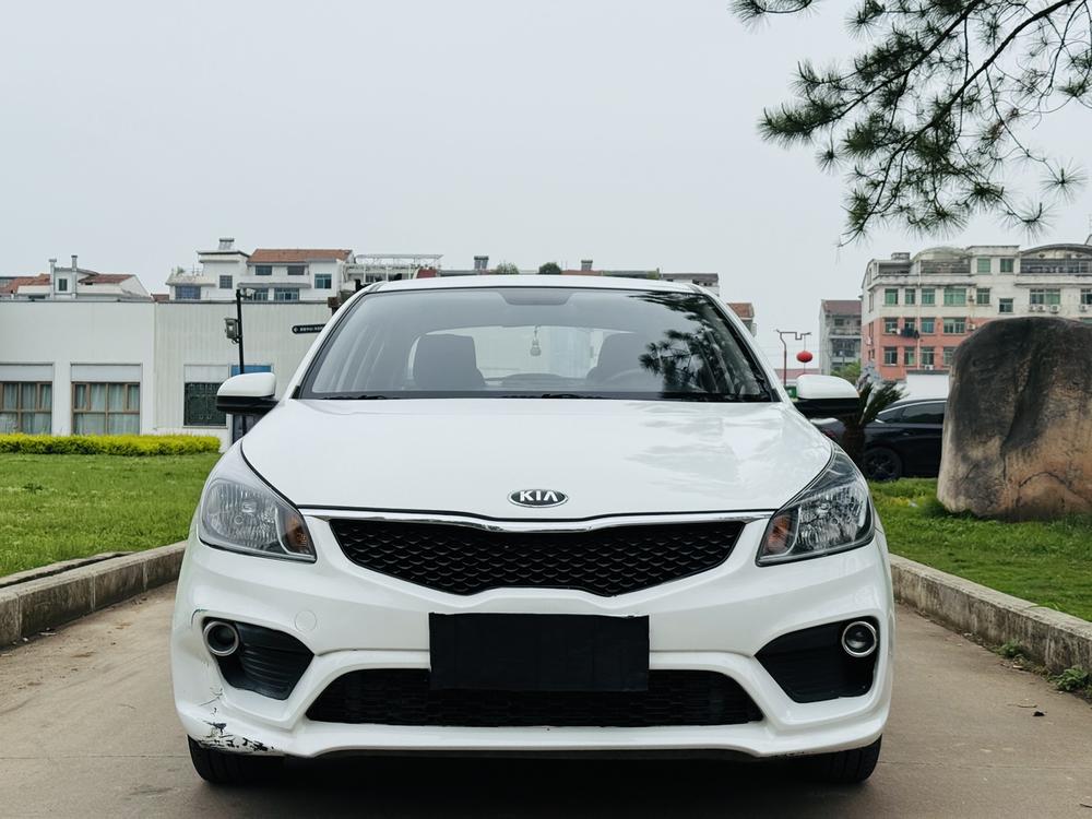 Kia Kia K2