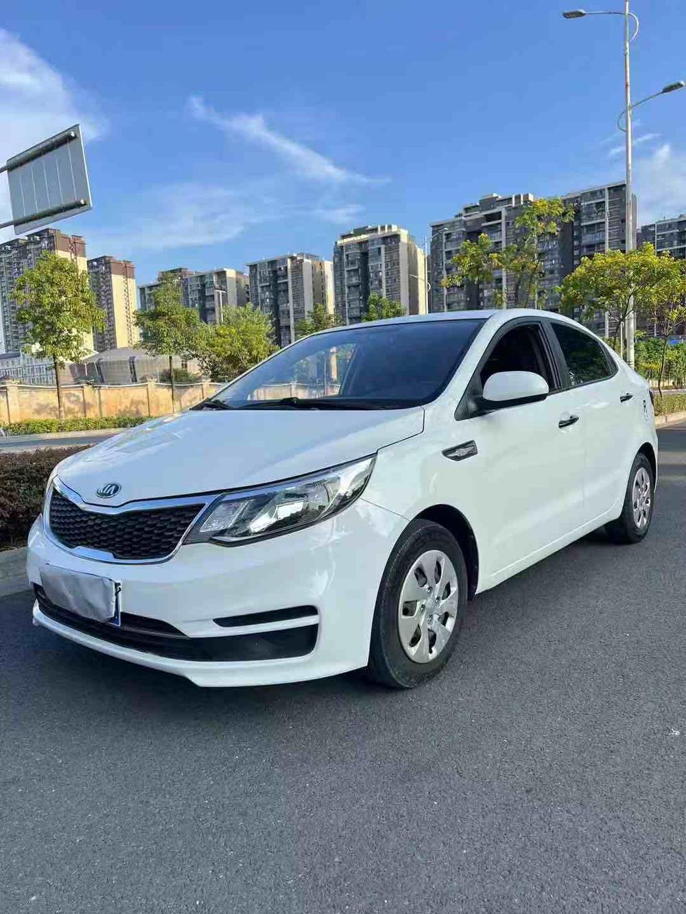 Kia Kia K2