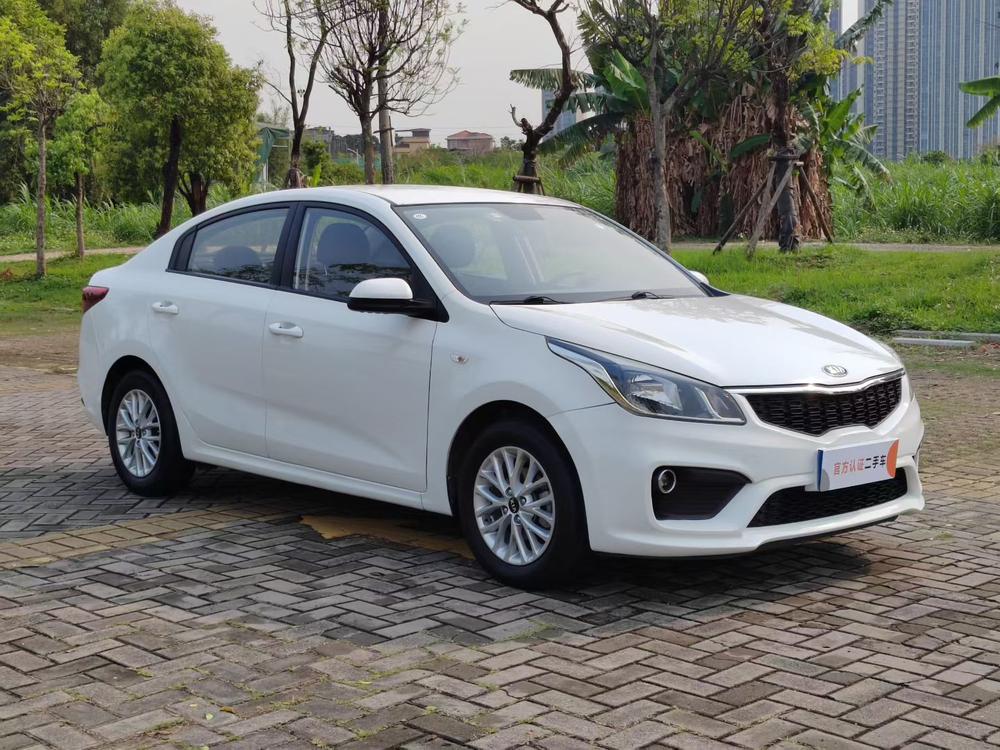 Kia Kia K2