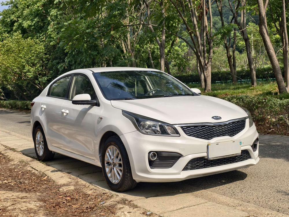 Kia Kia K2
