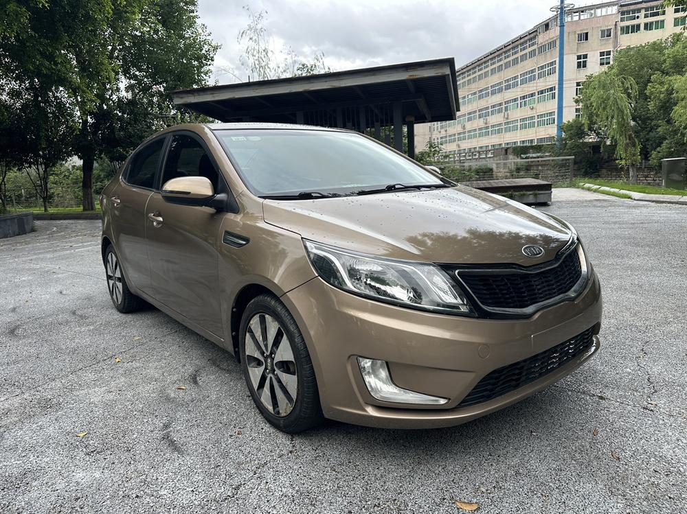 Kia Kia K2