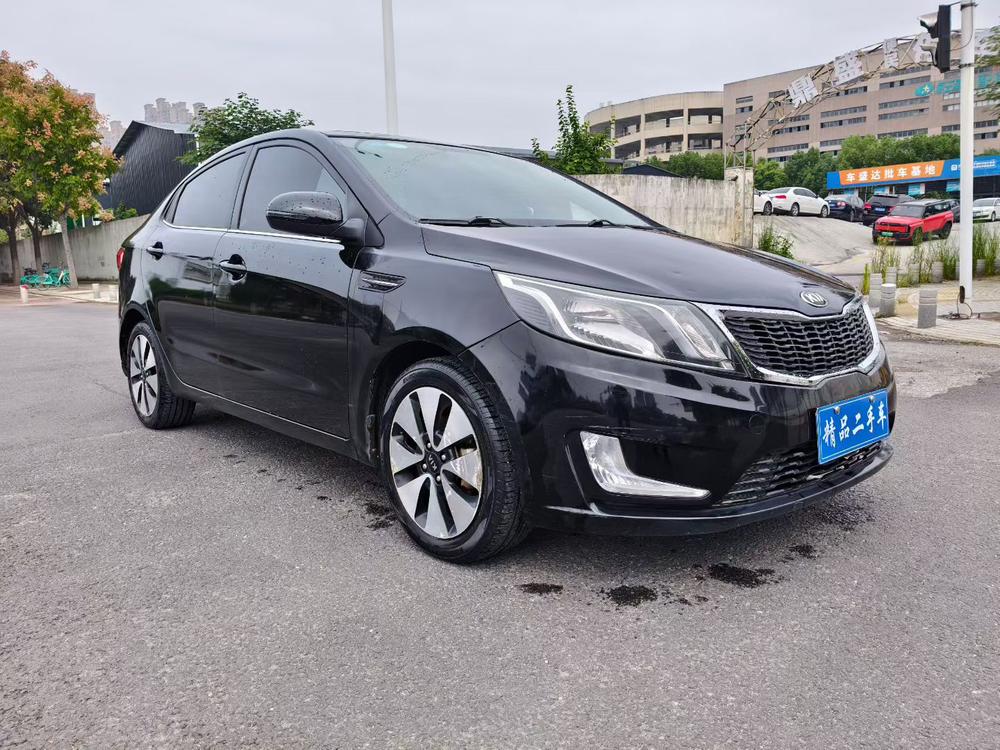 Kia Kia K2