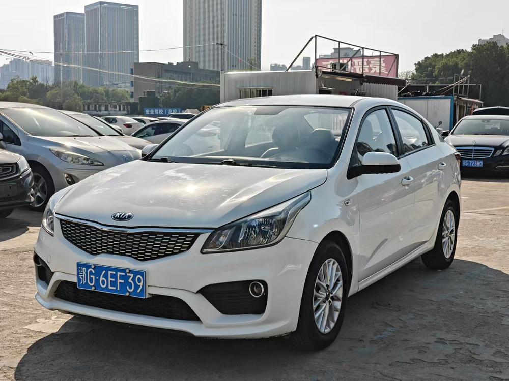 Kia Kia K2