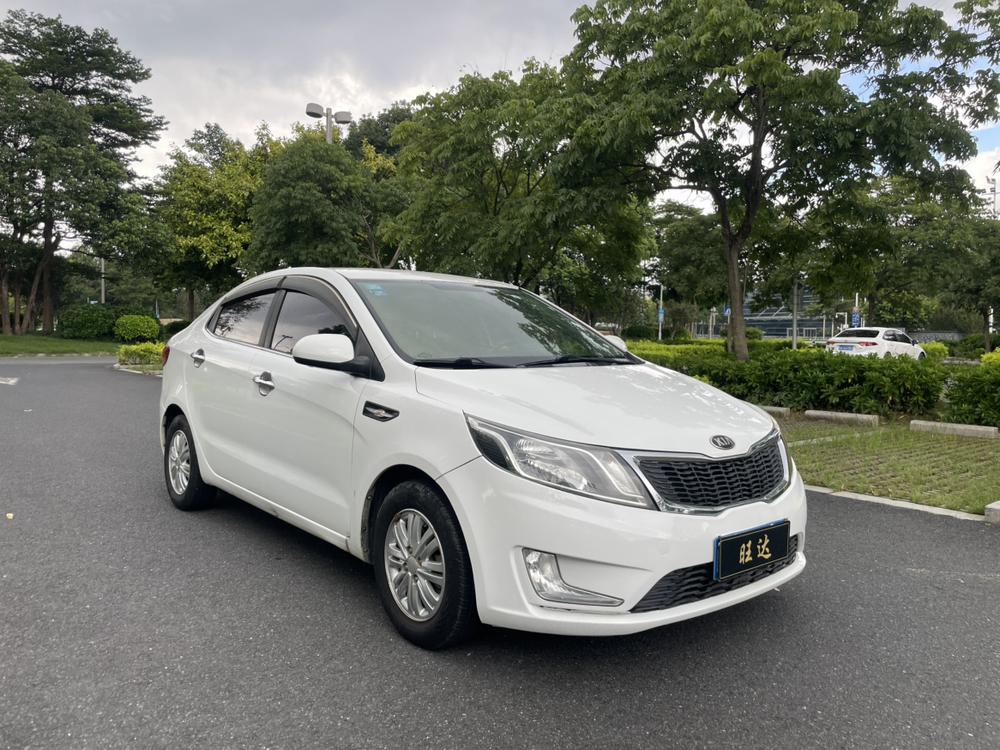 Kia Kia K2