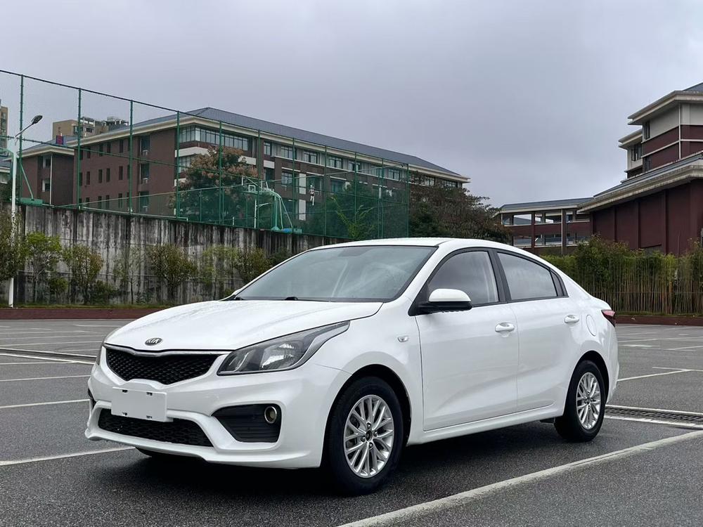 Kia Kia K2