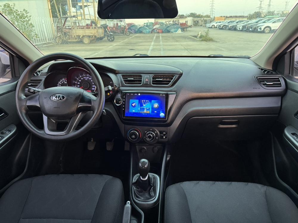 Kia Kia K2
