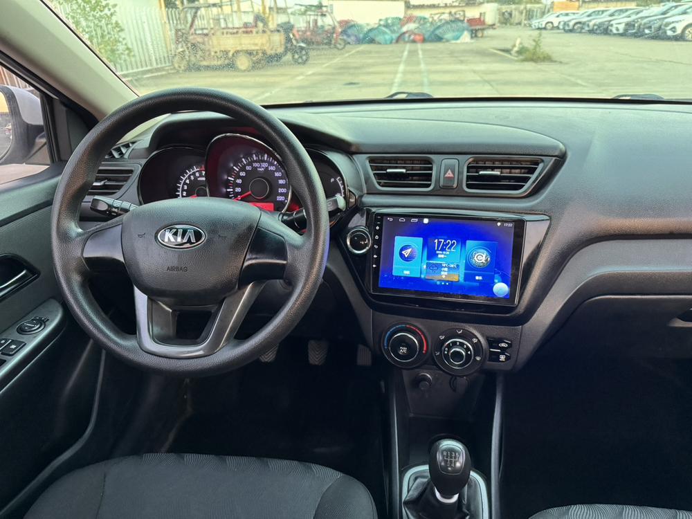 Kia Kia K2