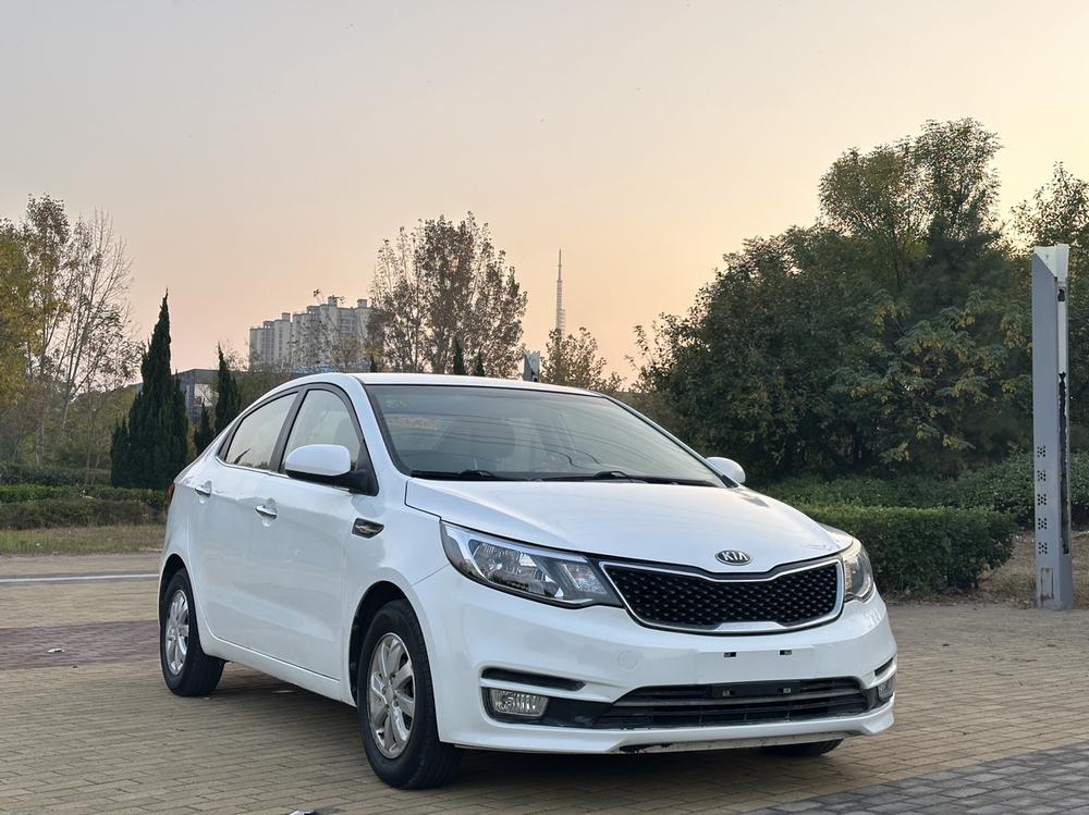 Kia Kia K2