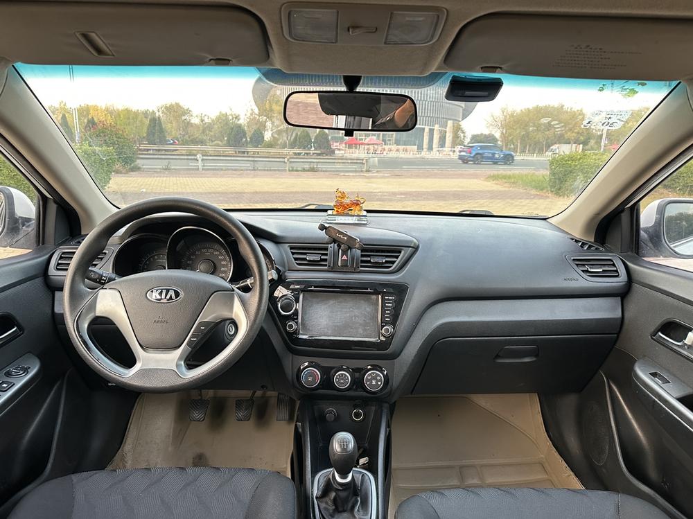 Kia Kia K2
