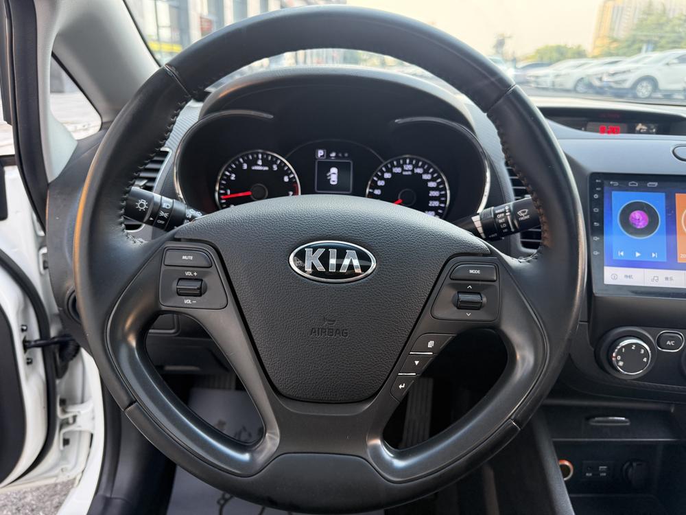 Kia Kia K3