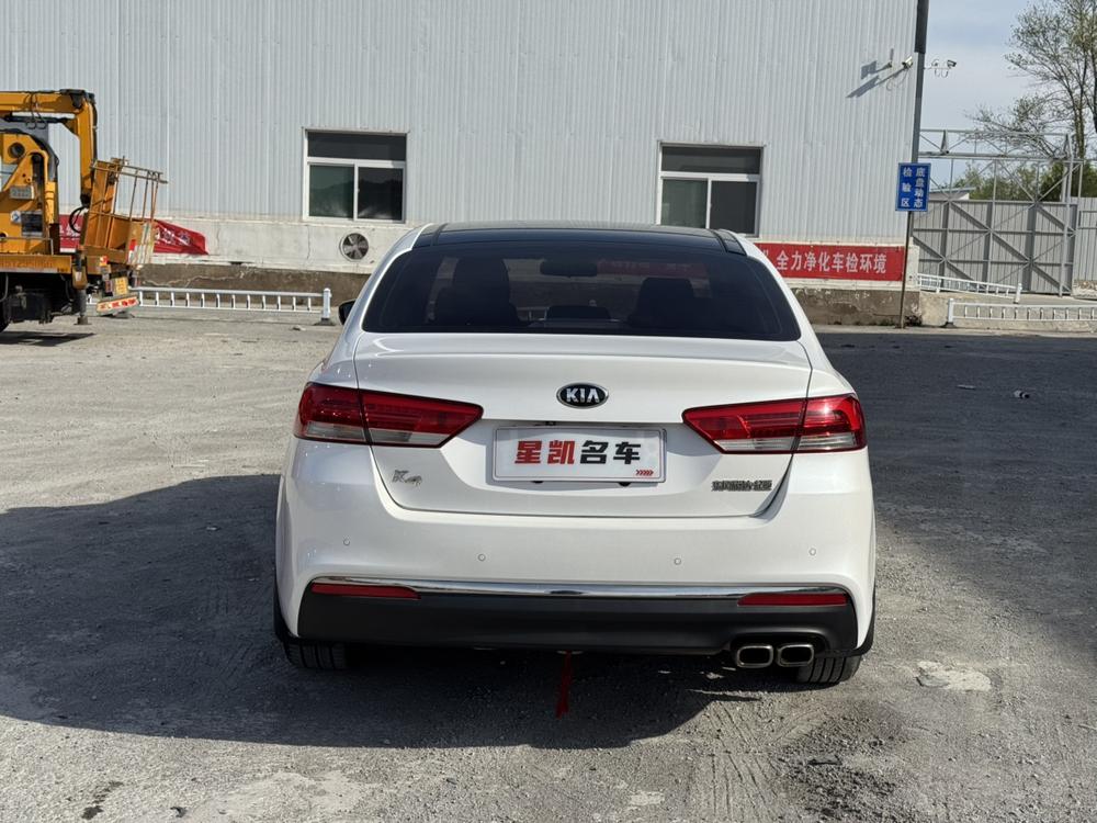 Kia Kia K4