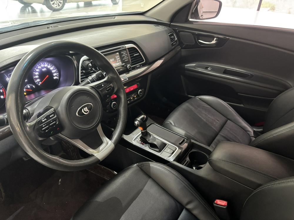 Kia Kia K4