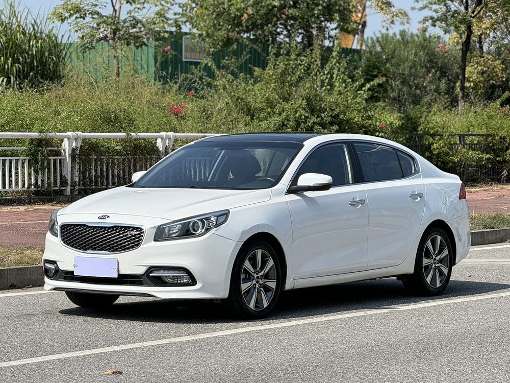 Kia Kia K4