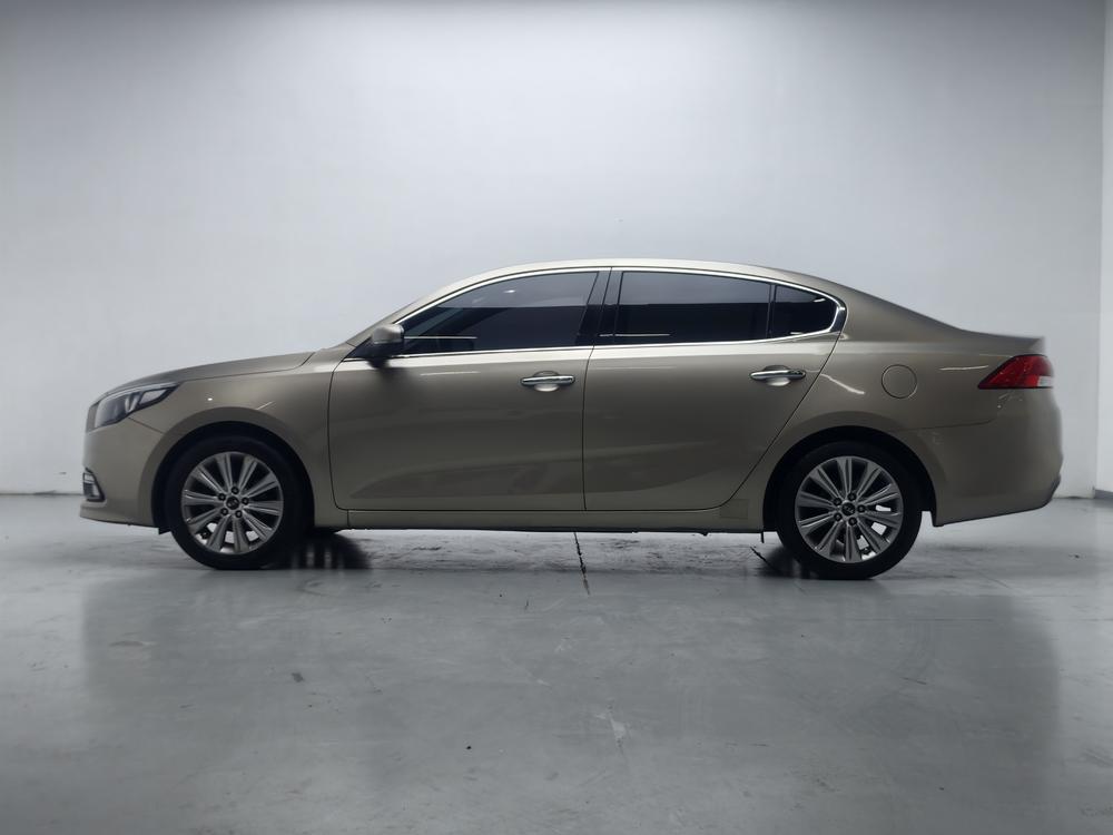 Kia Kia K4